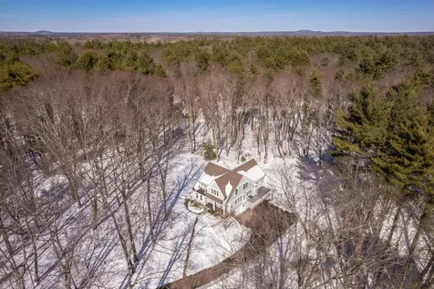 30 Drake Lane Kittery ME 03904