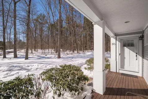 30 Drake Lane Kittery ME 03904