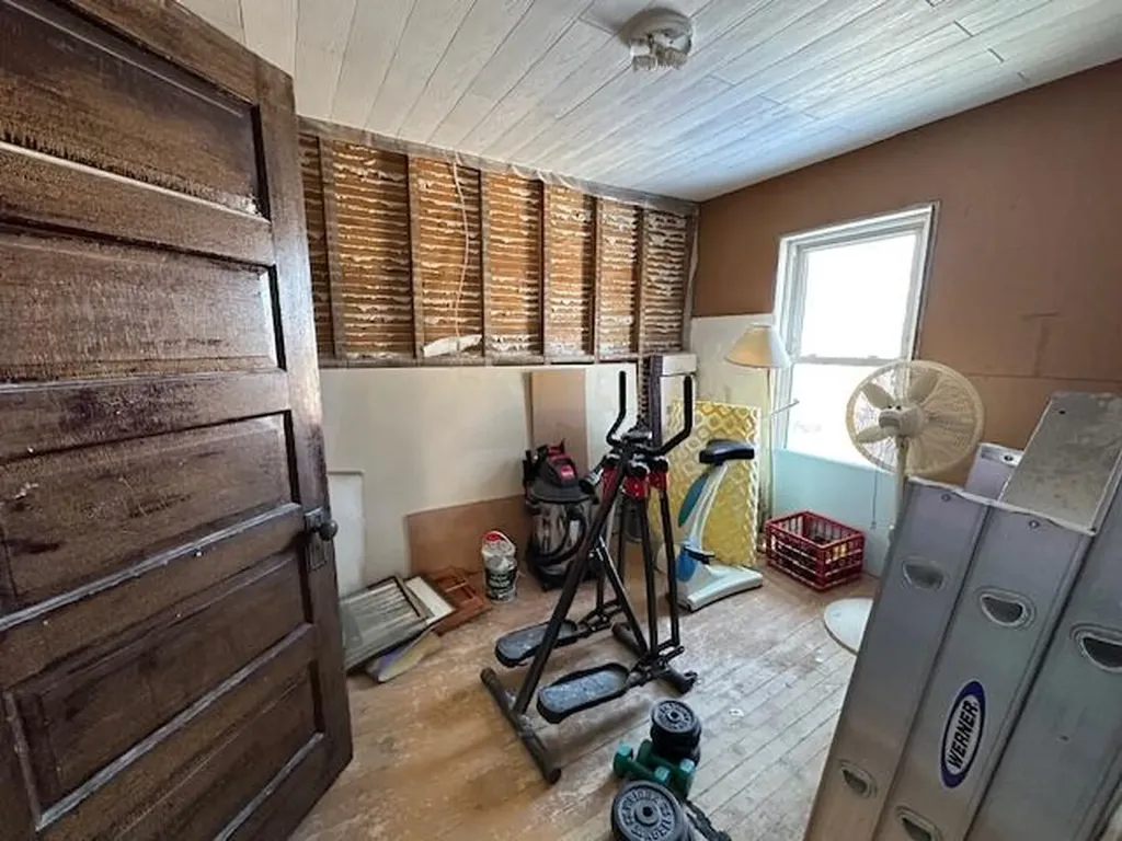 35 Fort Hill Street Fort Fairfield ME 04742