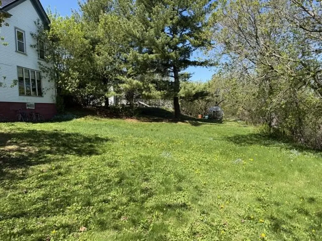 35 Fort Hill Street Fort Fairfield ME 04742