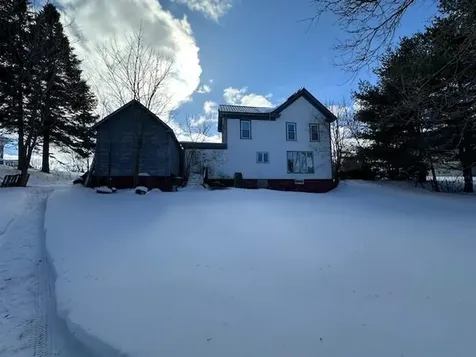 35 Fort Hill Street Fort Fairfield ME 04742