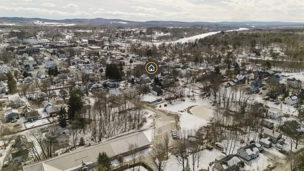18 Maple Street Skowhegan ME 04976