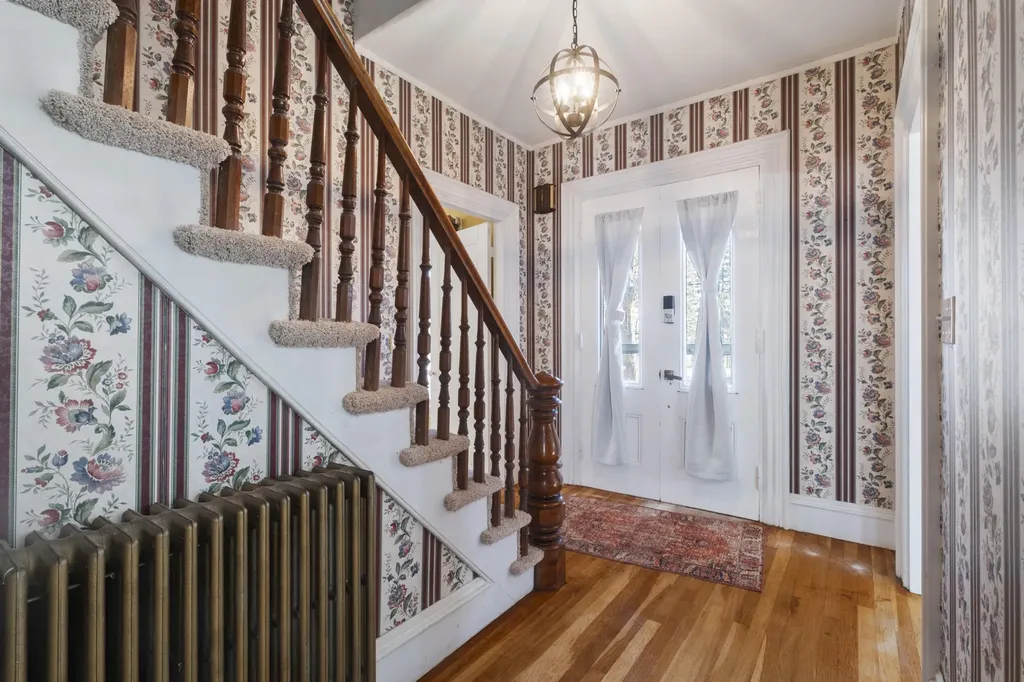 18 Maple Street Skowhegan ME 04976
