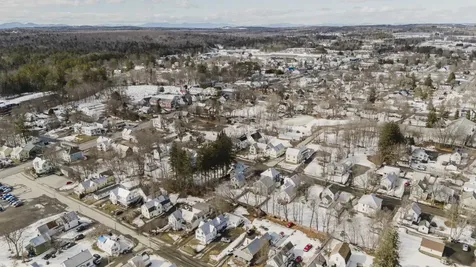 18 Maple Street Skowhegan ME 04976
