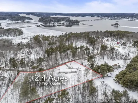 81 Englebrekt Road Edgecomb ME 04556