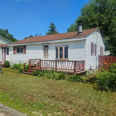 255 Bates Street Millinocket ME 04462