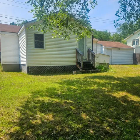 255 Bates Street Millinocket ME 04462