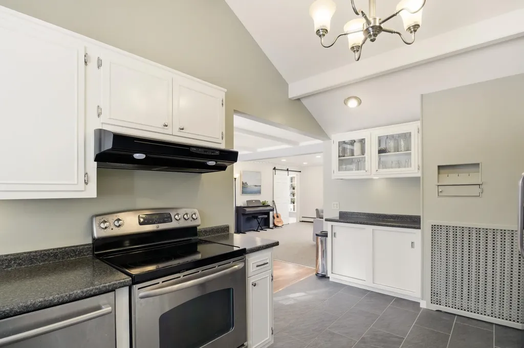 44 O'connell Street Lewiston ME 04240