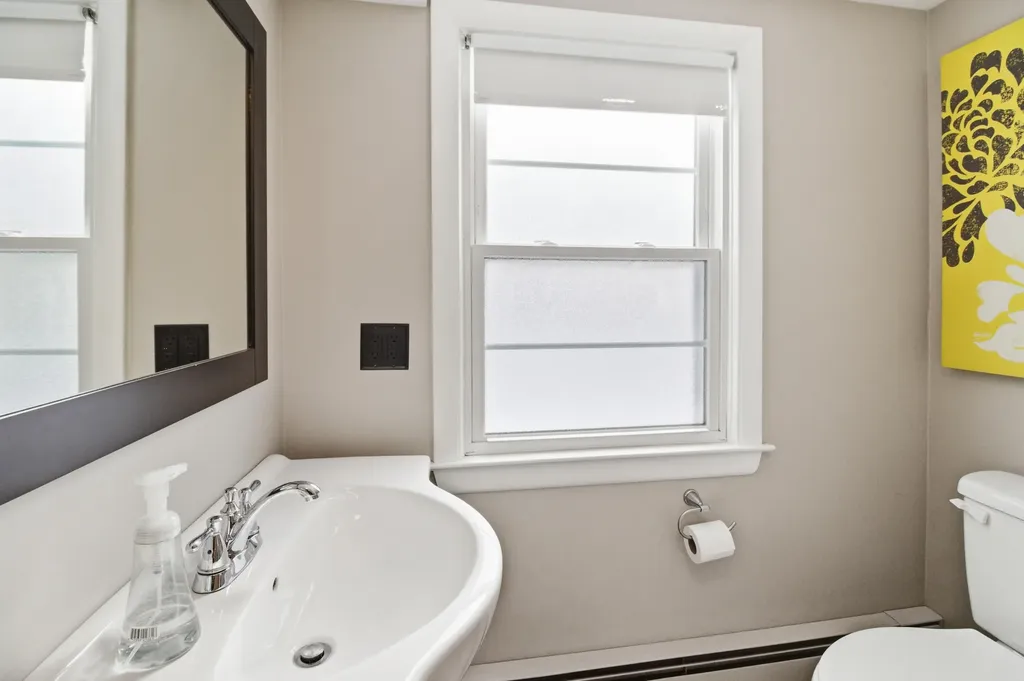 44 O'connell Street Lewiston ME 04240