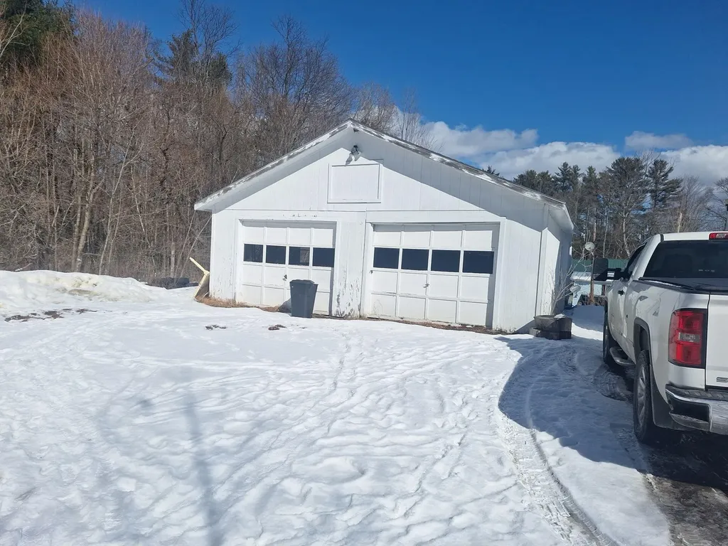 28 Pleasant Street Milo ME 04463