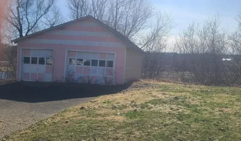 46 Pondview Street Limestone ME 04750