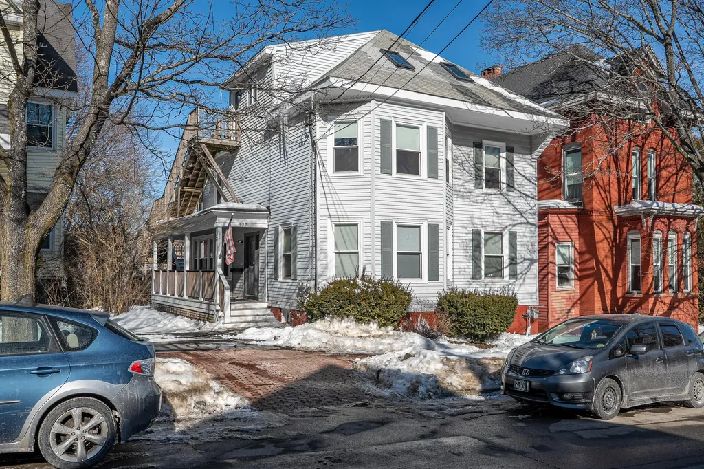 527 Cumberland Avenue Portland ME 04101