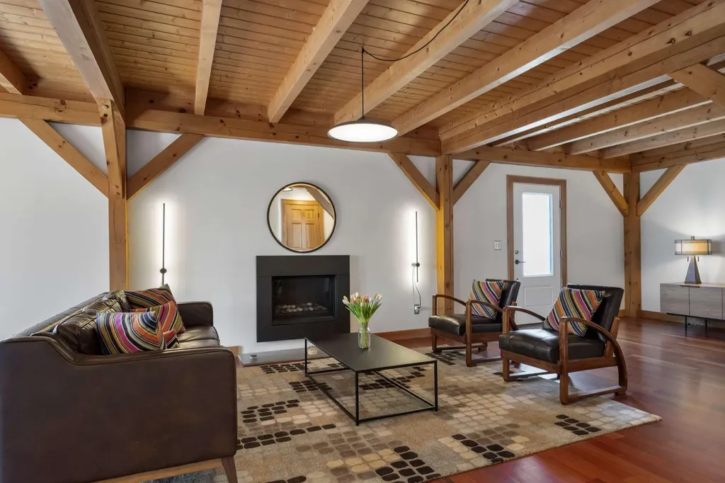 263 Long Sands Road York ME 03909