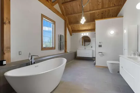 263 Long Sands Road York ME 03909