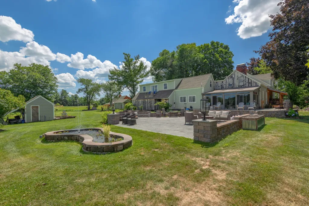 697 Fort Hill Road Gorham ME 04038