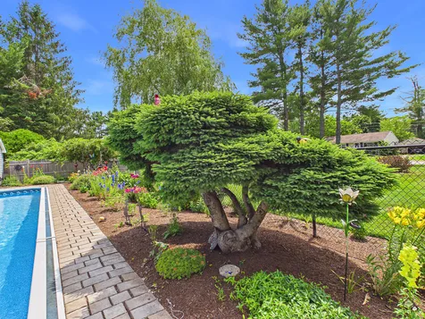 34 Windsor Avenue Augusta ME 04330