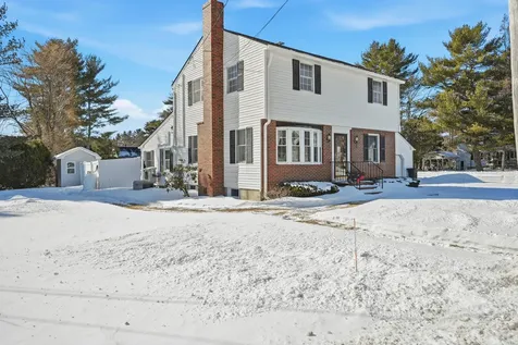34 Windsor Avenue Augusta ME 04330