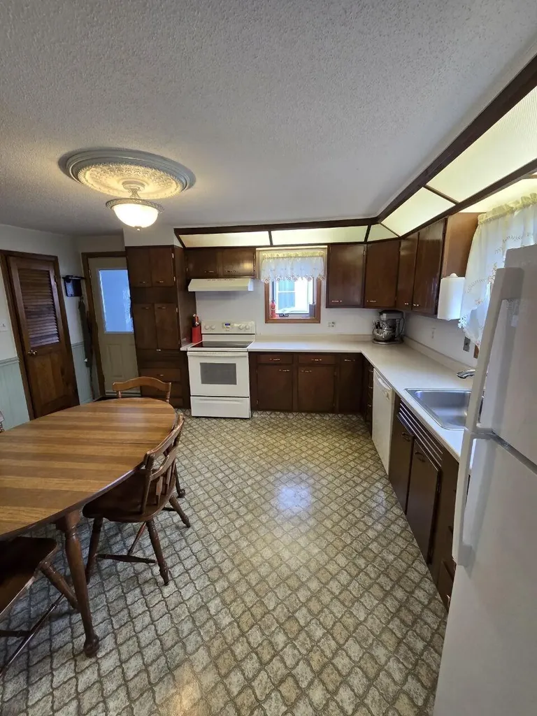 116 Center Street Van Buren ME 04785
