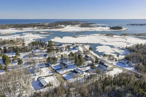 8 Rhonda Drive Scarborough ME 04074