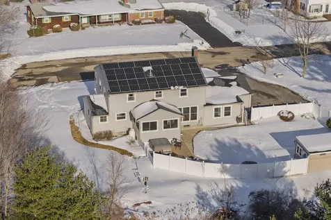 8 Rhonda Drive Scarborough ME 04074