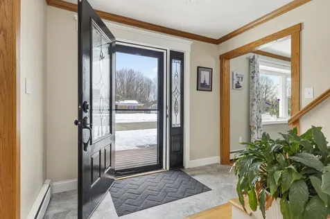 8 Rhonda Drive Scarborough ME 04074