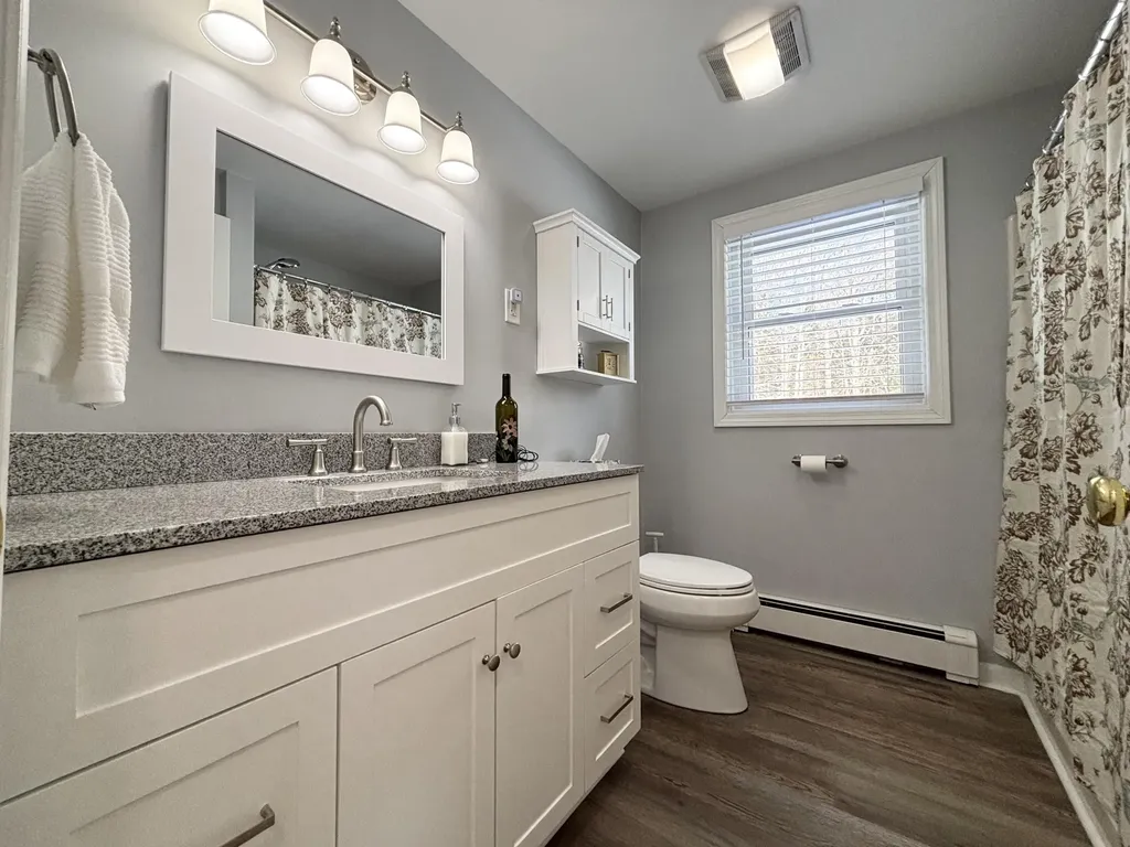 11 Pike Street Lisbon ME 04252