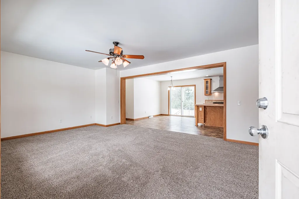 62 Townsend Way Topsham ME 04086