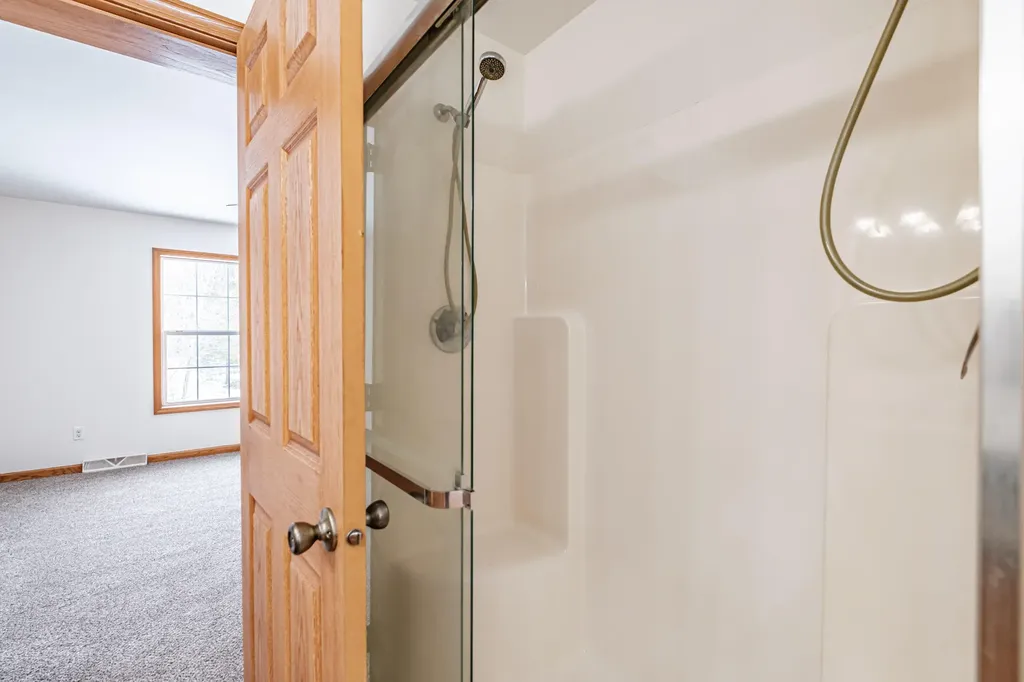 62 Townsend Way Topsham ME 04086