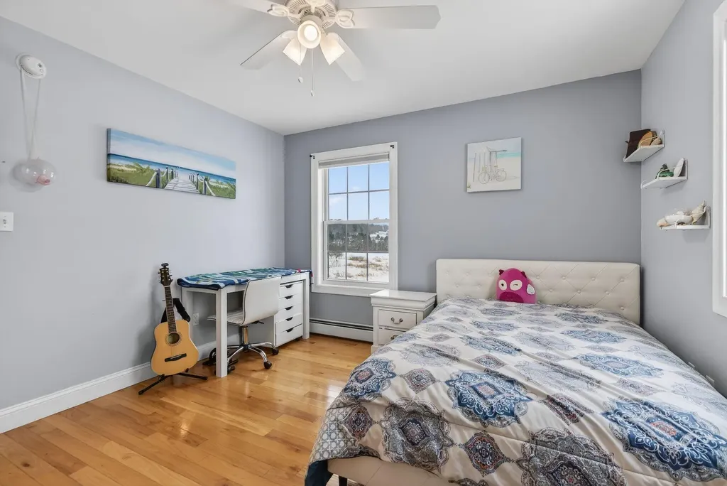 16 Norway Road Gorham ME 04038