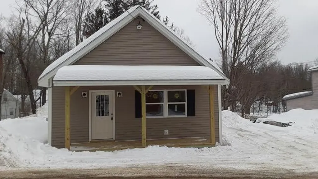 7 Center Hill Road Weld ME 04285