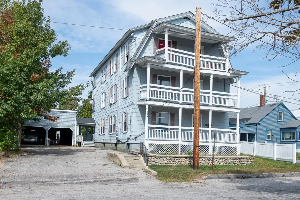 154 Essex Avenue Rumford ME 04276