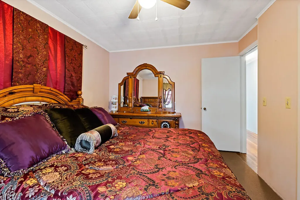 381 W River Road Augusta ME 04330