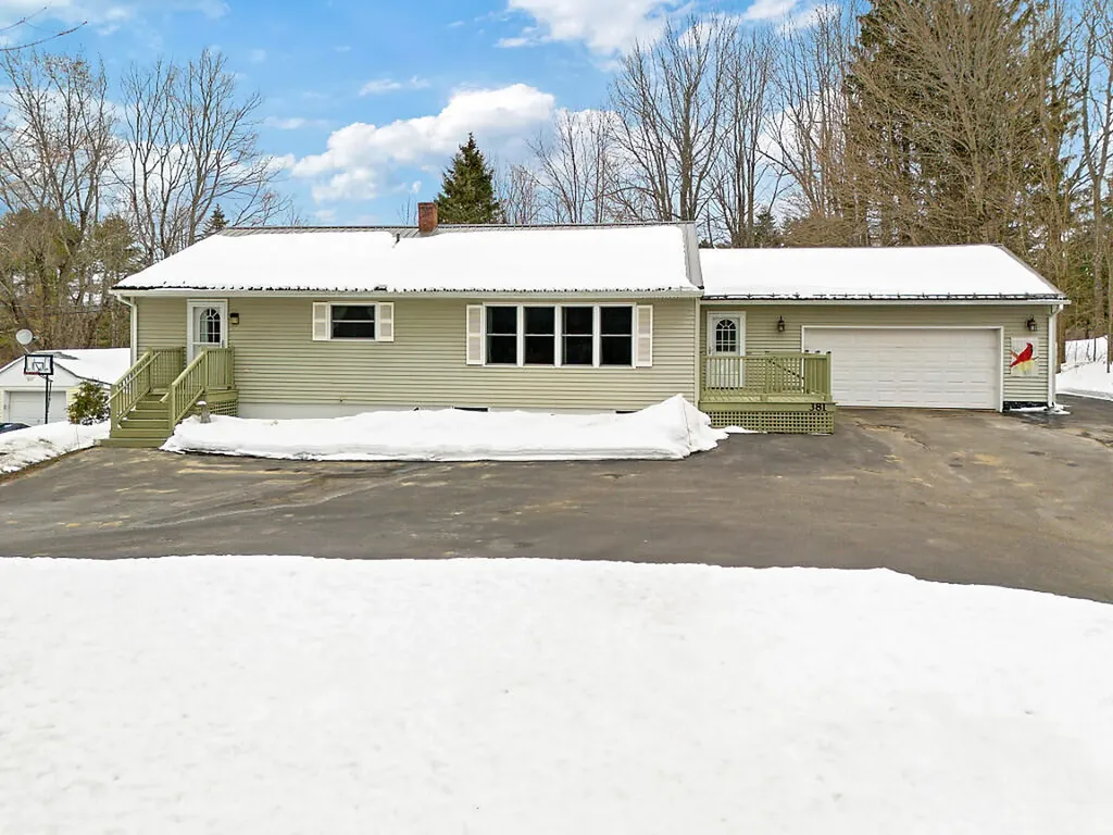 381 W River Road Augusta ME 04330