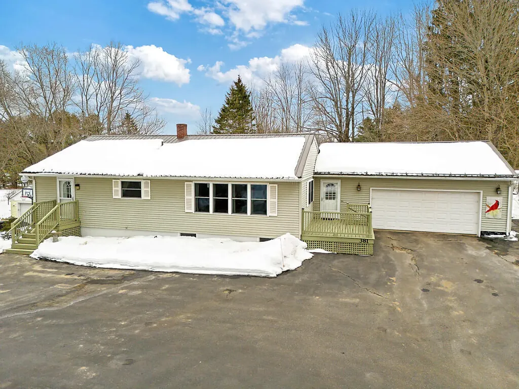 381 W River Road Augusta ME 04330
