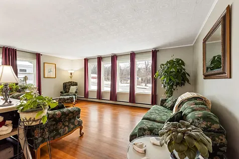 381 W River Road Augusta ME 04330