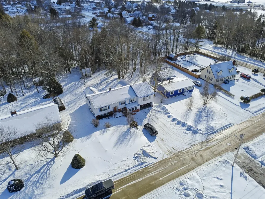 21 Independence Lane East Millinocket ME 04430