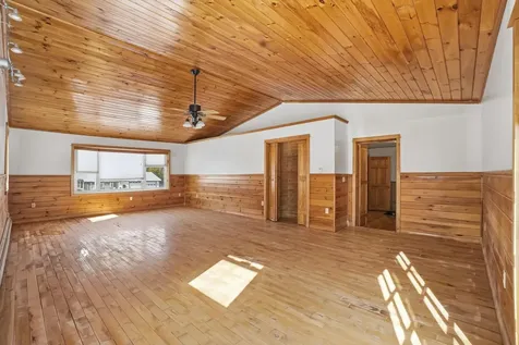 21 Independence Lane East Millinocket ME 04430