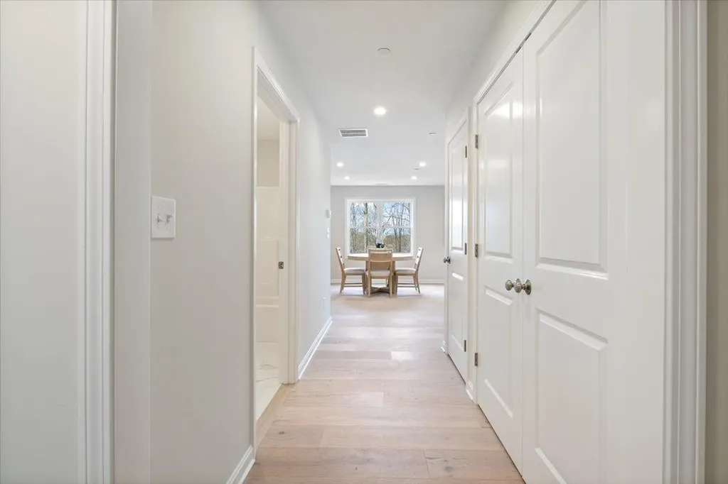 30-3 Regency Circle Kittery ME 03904