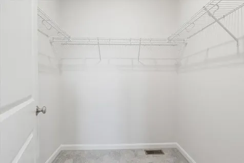 30-3 Regency Circle Kittery ME 03904