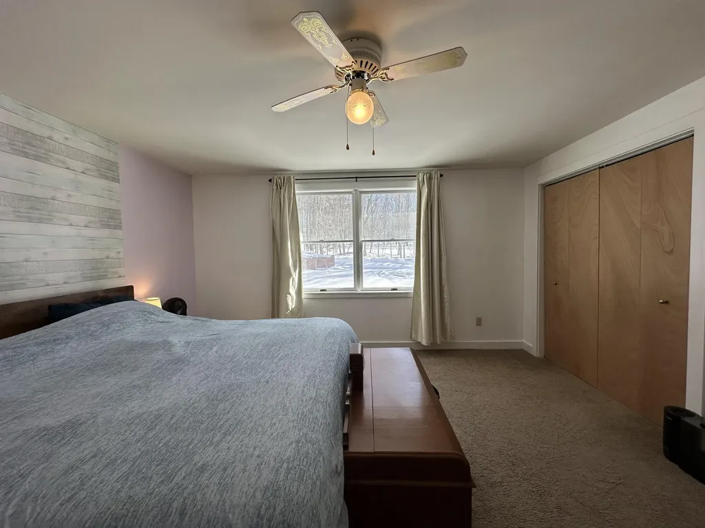 25 Yarmouth Road Gray ME 04039