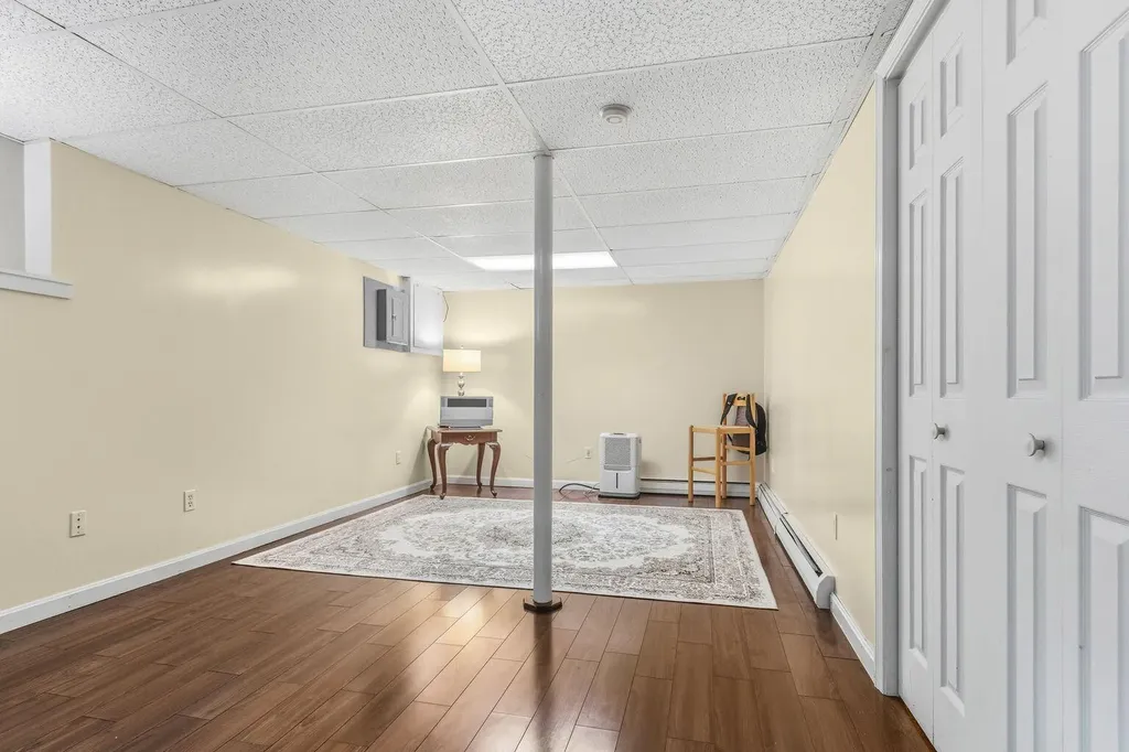 2 Bunker Hill Terrace Scarborough ME 04074