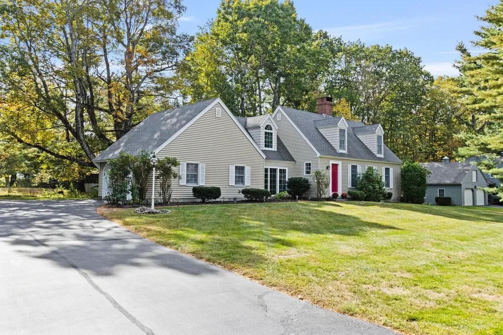 2 Bunker Hill Terrace Scarborough ME 04074