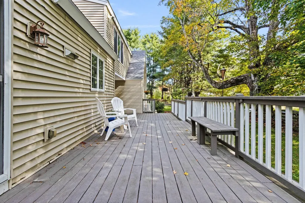 2 Bunker Hill Terrace Scarborough ME 04074