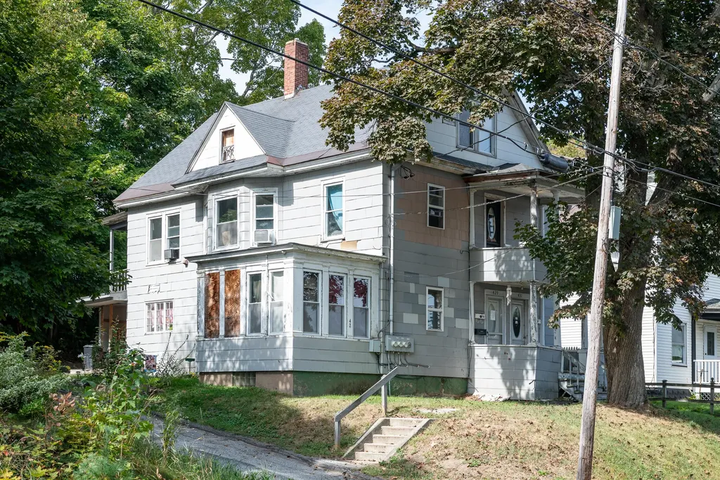 429 Penobscot Street Rumford ME 04276