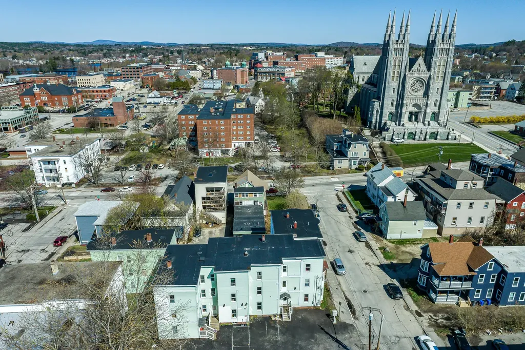 47-49 Pierce Street Lewiston ME 04240