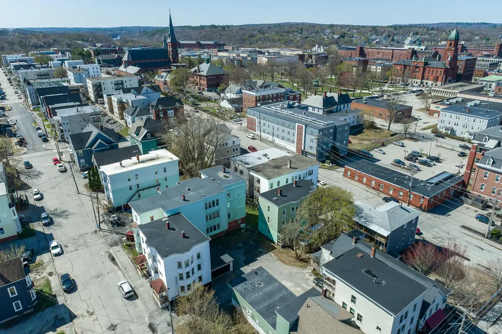 47-49 Pierce Street Lewiston ME 04240