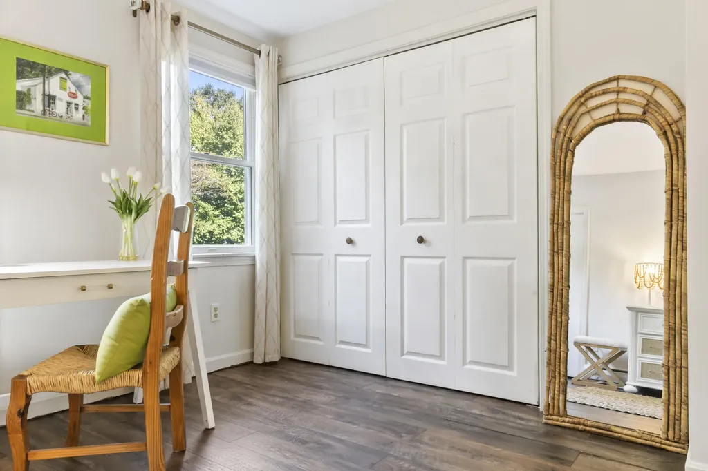 12 Cardinal Lane York ME 03909