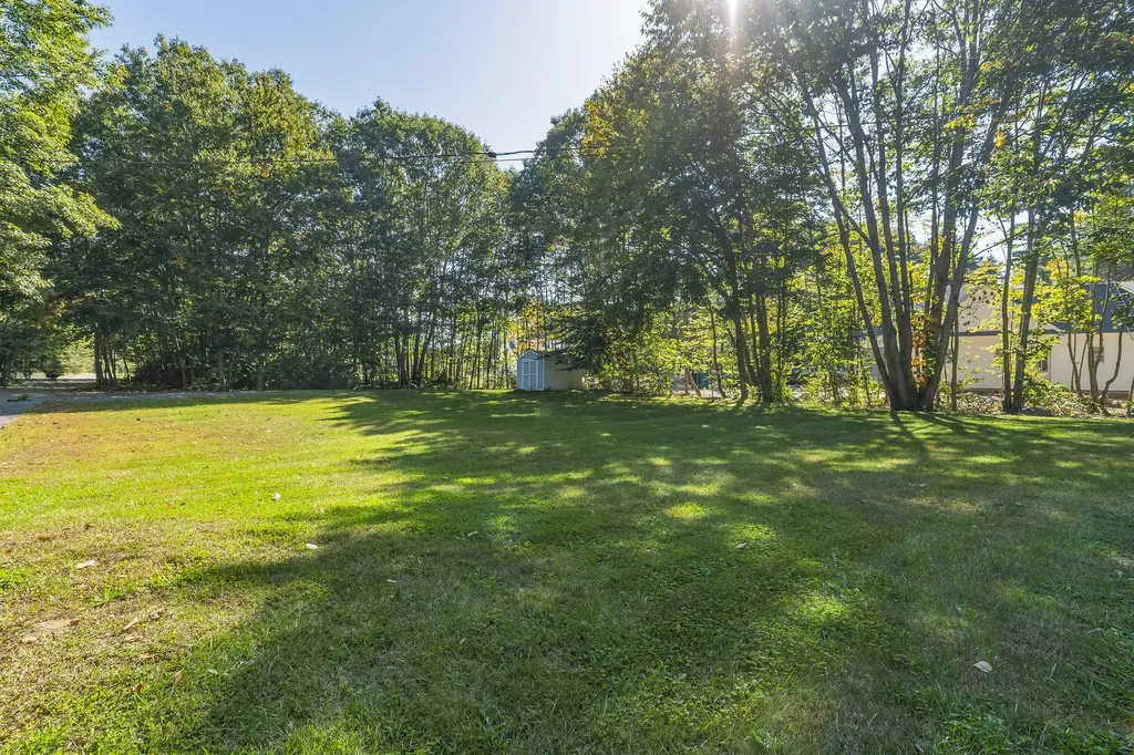 12 Cardinal Lane York ME 03909