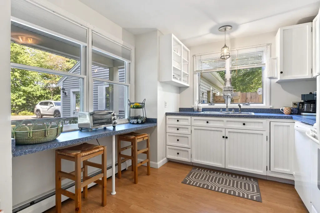 12 Cardinal Lane York ME 03909