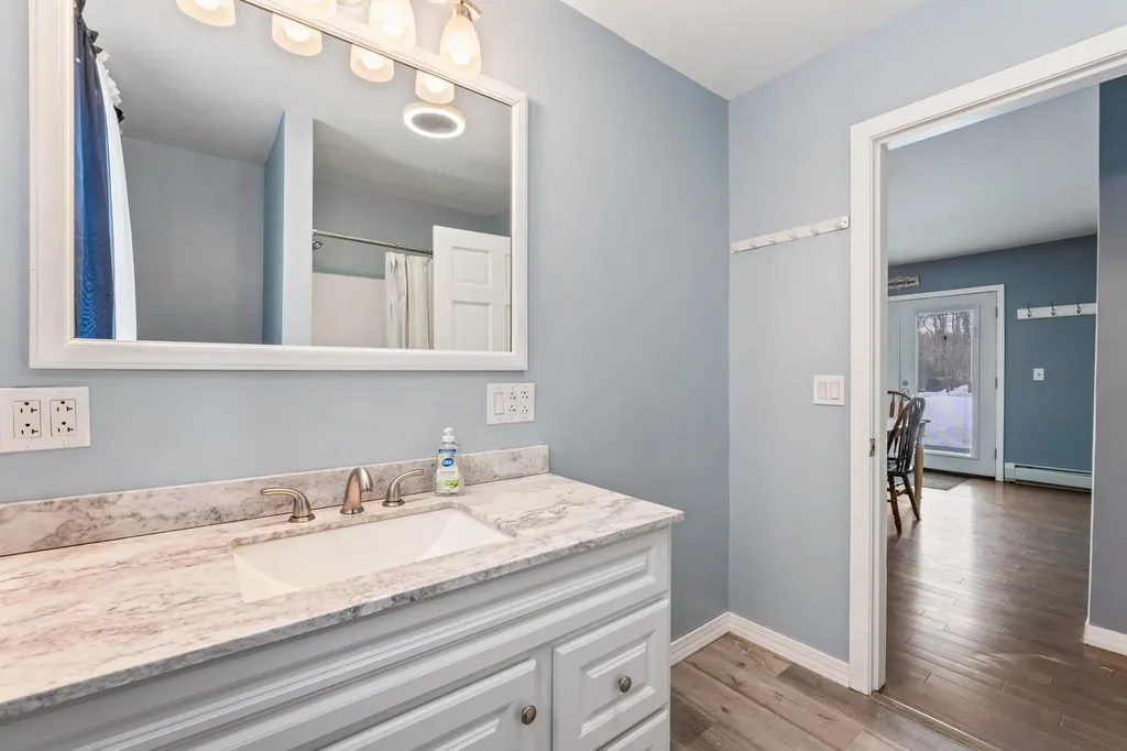 97 1st Street West Gardiner ME 04345